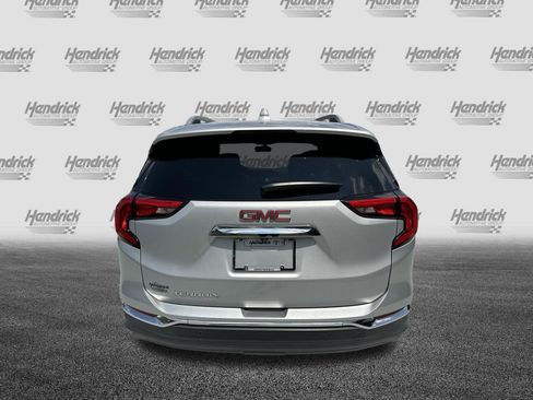 Used 2019 GMC Terrain SLT w/ Preferred Package FWD image 9