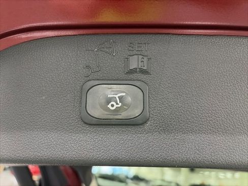 Used 2015 Ford Escape Titanium image 12