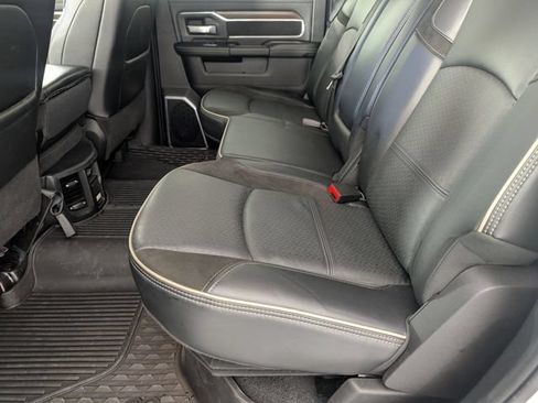 Used 2024 RAM 2500 Laramie AWD/4WD image 25