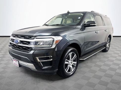 Certified 2023 Ford Expedition Max Limited RWD image 3