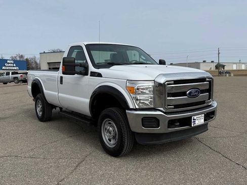Used 2016 Ford F250 XL w/ Power Equipment Group image 2