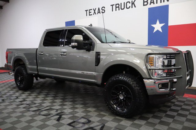 Used 2019 Ford F250 Lariat w/ Lariat Ultimate Package AWD/4WD image 18