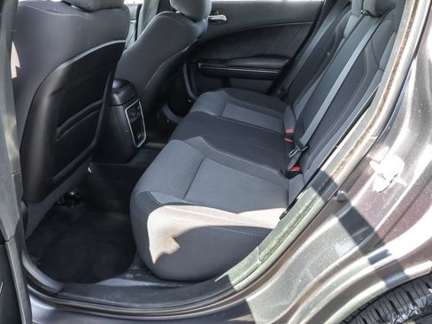 Used 2018 Dodge Charger SXT Plus w/ Driver Convenience Group RWD image 29