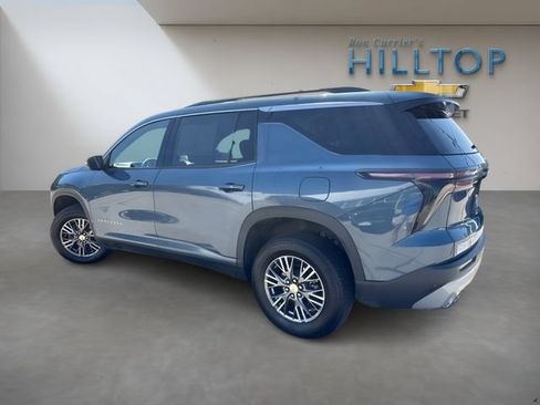 Used 2026 Chevrolet Traverse LT AWD/4WD image 9