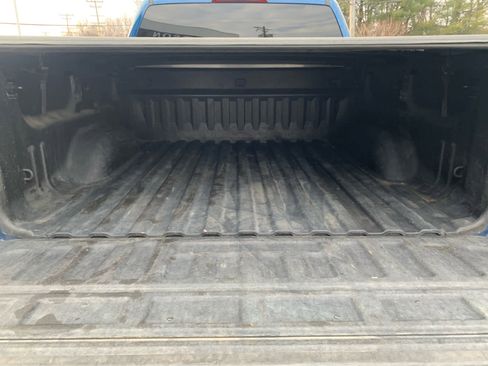 Used 2017 GMC Sierra 1500 SLE image 6