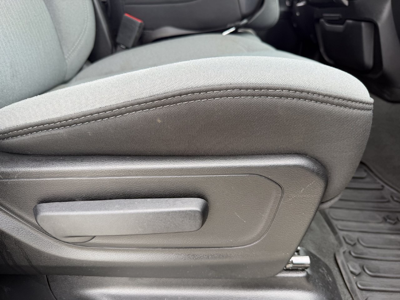 Used 2023 RAM 1500 Lone Star AWD/4WD image 26