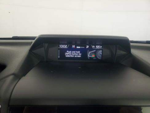 Used 2023 Subaru Crosstrek 2.5i Limited w/ Moonroof Package image 22