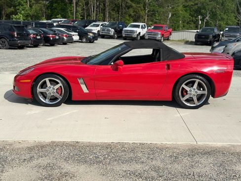 Used 2005 Chevrolet Corvette Convertible w/ Preferred Equipment Group image 16