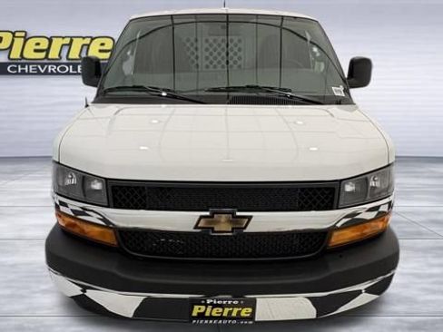 New 2026 Chevrolet Express 2500 RWD image 9
