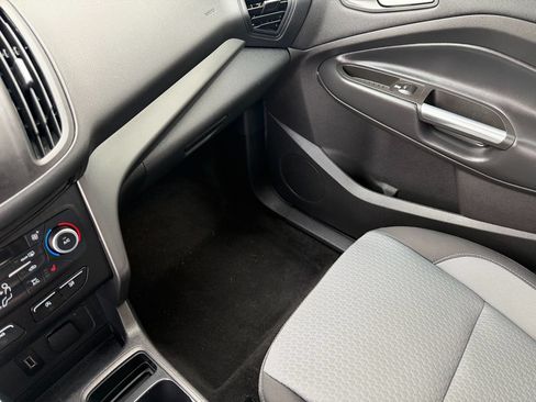 Used 2018 Ford Escape SE AWD/4WD image 26