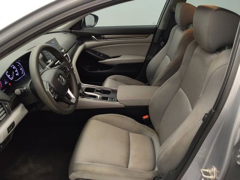 Used 2019 Honda Accord LX image 17