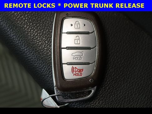 Used 2017 Hyundai Sonata Sport w/ Value Edition Package 02 image 5