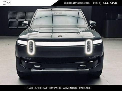 Used 2024 Rivian R1S Adventure AWD/4WD image 10