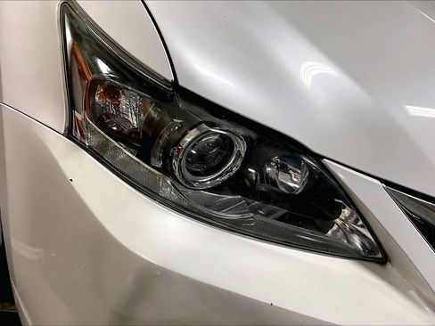 Used 2014 Lexus CT 200h image 27