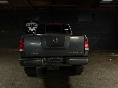 Used 2010 Nissan Titan PRO-4X AWD/4WD image 4