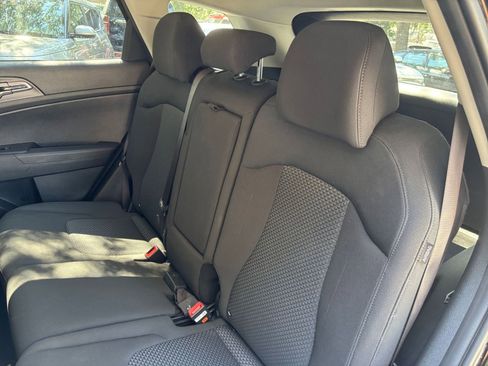 Used 2025 Kia Sportage LX FWD image 36