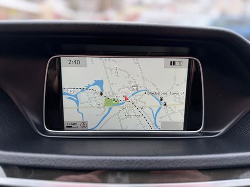 Used 2014 Mercedes-Benz E 350 4MATIC Wagon image 41