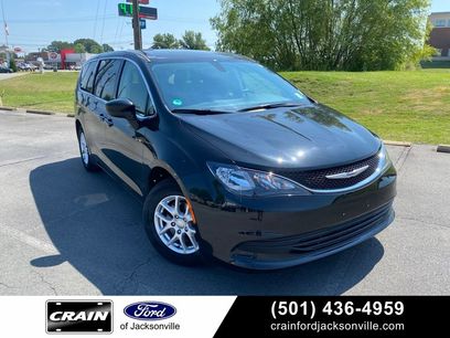 Used 2020 Chrysler Voyager LX