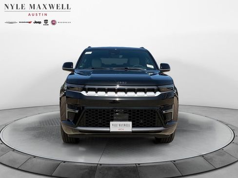 New 2026 Jeep Grand Wagoneer image 18