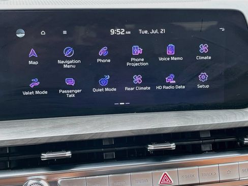 Used 2025 Kia Telluride SX X-Line AWD/4WD image 23