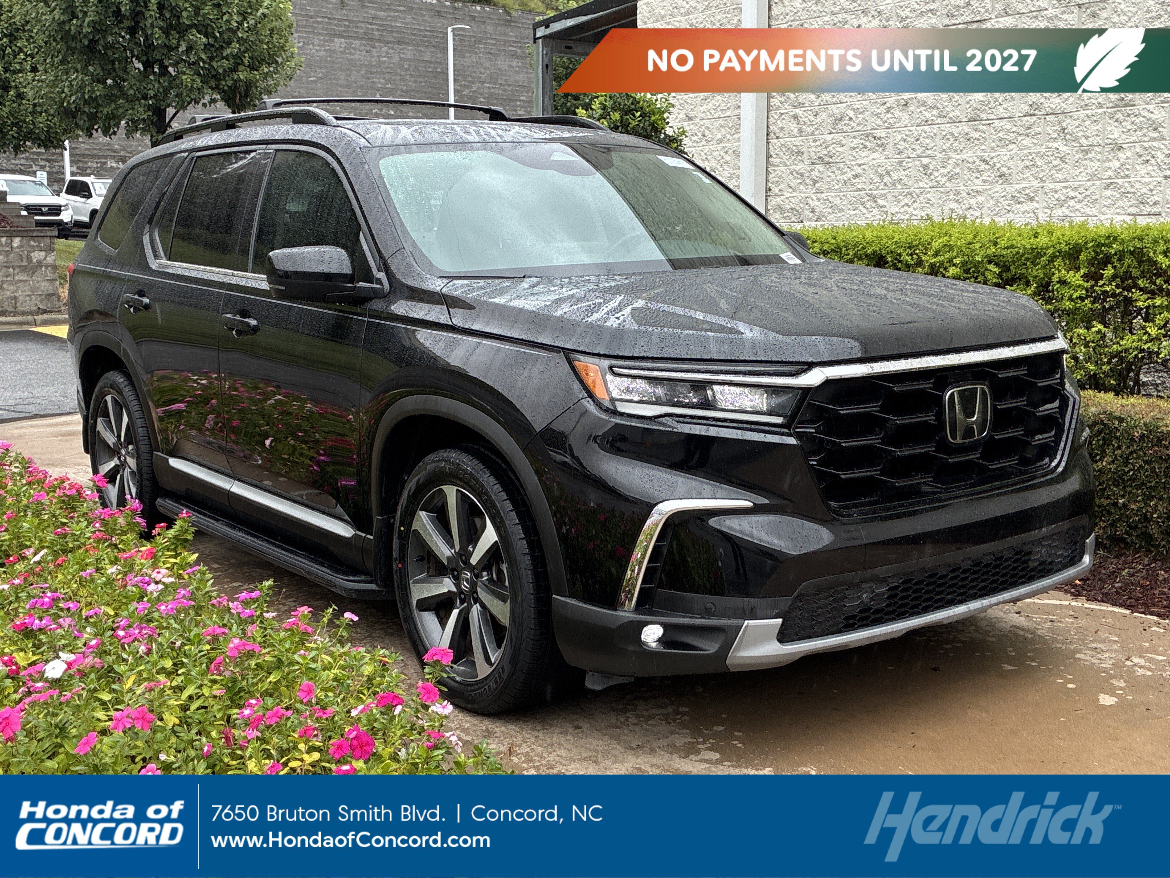 Certified 2023 Honda Pilot Touring image 1