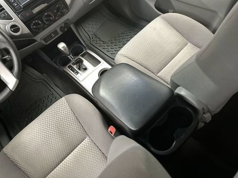Used 2015 Toyota Tacoma 4x4 Double Cab w/ SR5 Package image 23