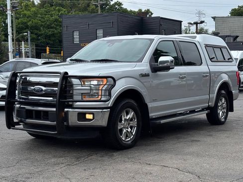 Used 2016 Ford F150 Lariat w/ Equipment Group 502A Luxury AWD/4WD image 4