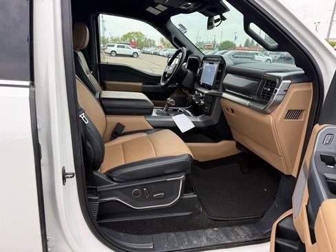 Used 2022 Ford F150 Lariat w/ Equipment Group 502A High AWD/4WD image 12