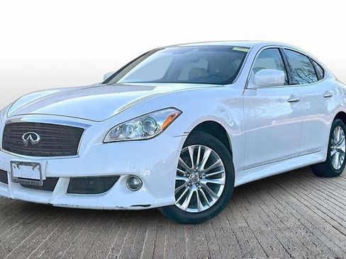 Used 2011 INFINITI M37 x w/ Deluxe Touring Pkg AWD/4WD image 3