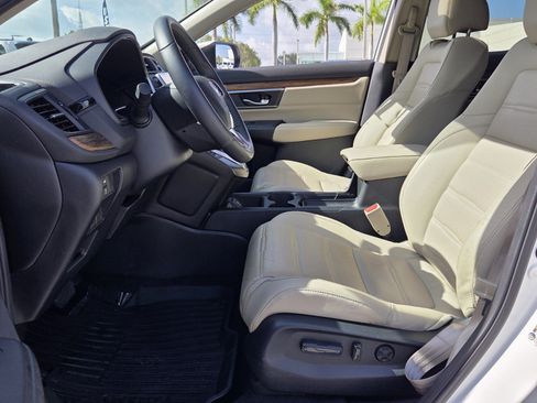 Used 2019 Honda CR-V Touring image 10