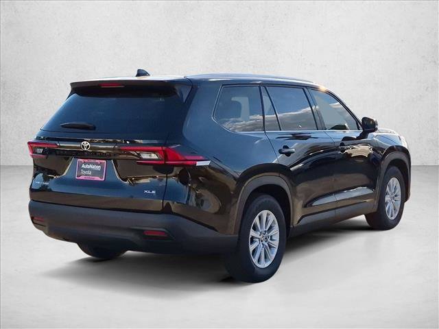 New 2026 Toyota Grand Highlander AWD Hybrid image 2