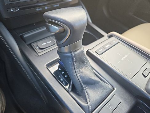 Certified 2019 Lexus ES 350 image 16