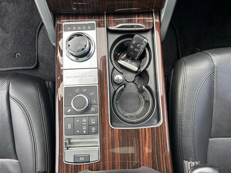 Used 2017 Land Rover Range Rover HSE AWD/4WD image 22