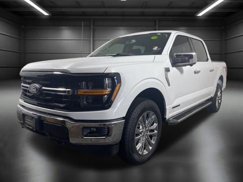 Used 2024 Ford F150 XLT w/ Equipment Group 302A MID image 4