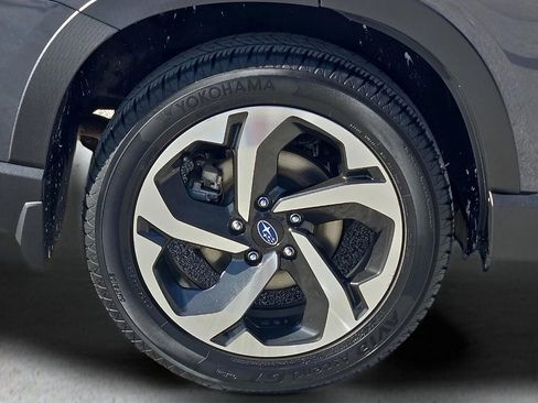 Used 2022 Subaru Forester Touring w/ Popular Package #2 image 8