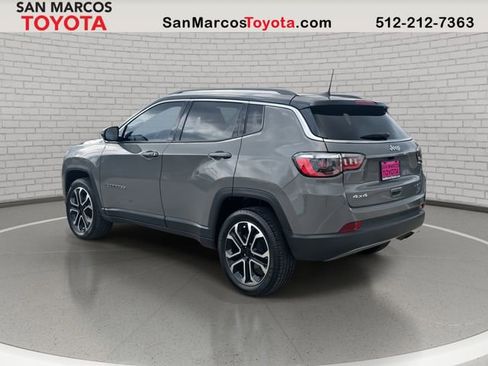 Used 2022 Jeep Compass Limited image 7