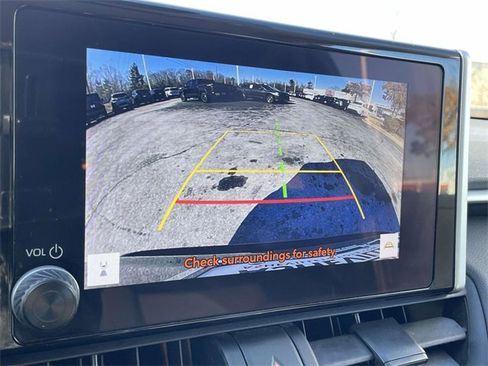 Used 2024 Toyota RAV4 XLE image 27