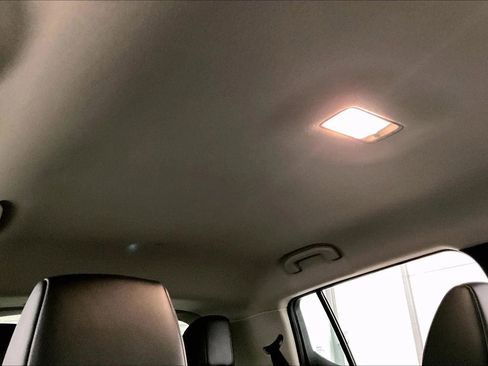 Used 2021 Nissan Leaf SL Plus image 21