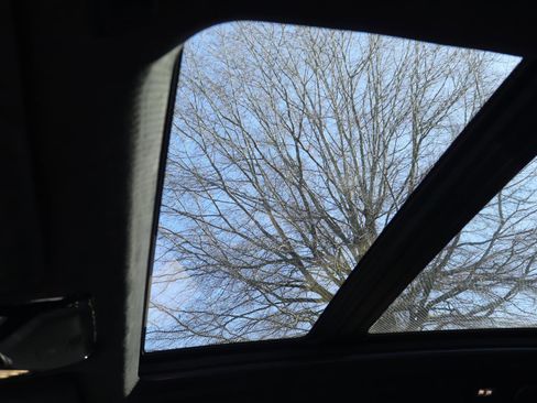 Used 2025 BMW X7 M60i image 25