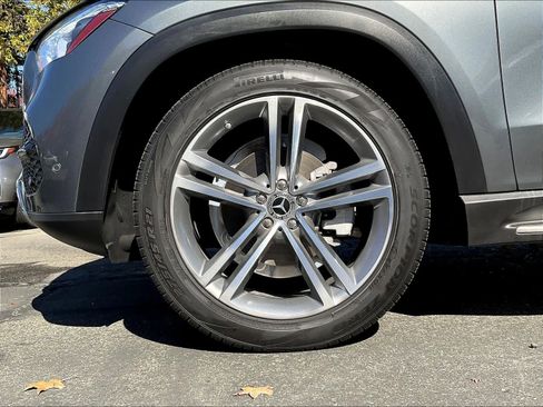 Used 2022 Mercedes-Benz GLE 350 4MATIC image 11