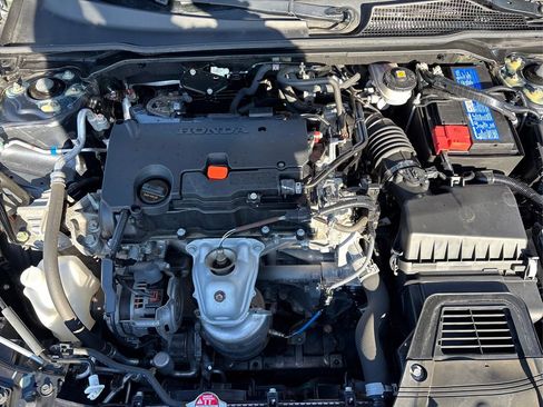 Used 2023 Honda Civic Sport image 13