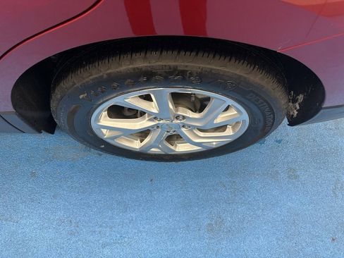 Used 2019 Chevrolet Equinox Premier w/ LPO, Floor Liner Package image 17