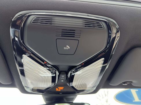 Used 2021 BMW 330i xDrive 330i xDrive w/ Convenience Package image 32