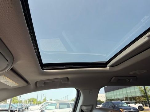 Used 2023 GMC Acadia AT4 w/ Trailering Package AWD/4WD image 15