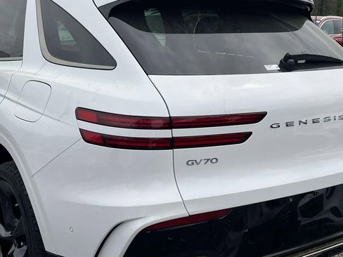 New 2026 Genesis GV70 3.5T Sport Prestige AWD/4WD image 8