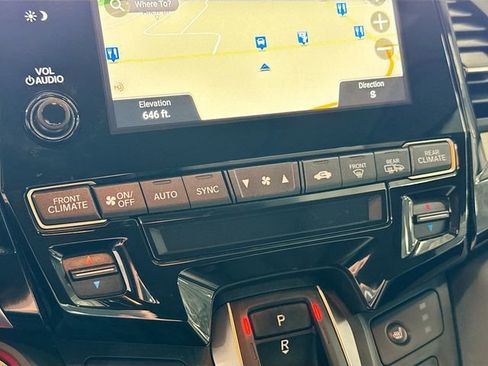 Used 2018 Honda Odyssey EX-L image 17