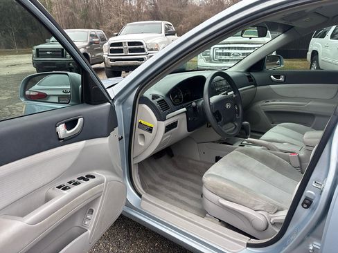 Used 2008 Hyundai Sonata GLS image 9