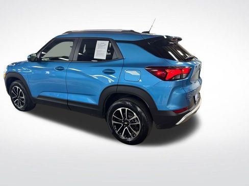 Certified 2025 Chevrolet TrailBlazer LT AWD/4WD image 3