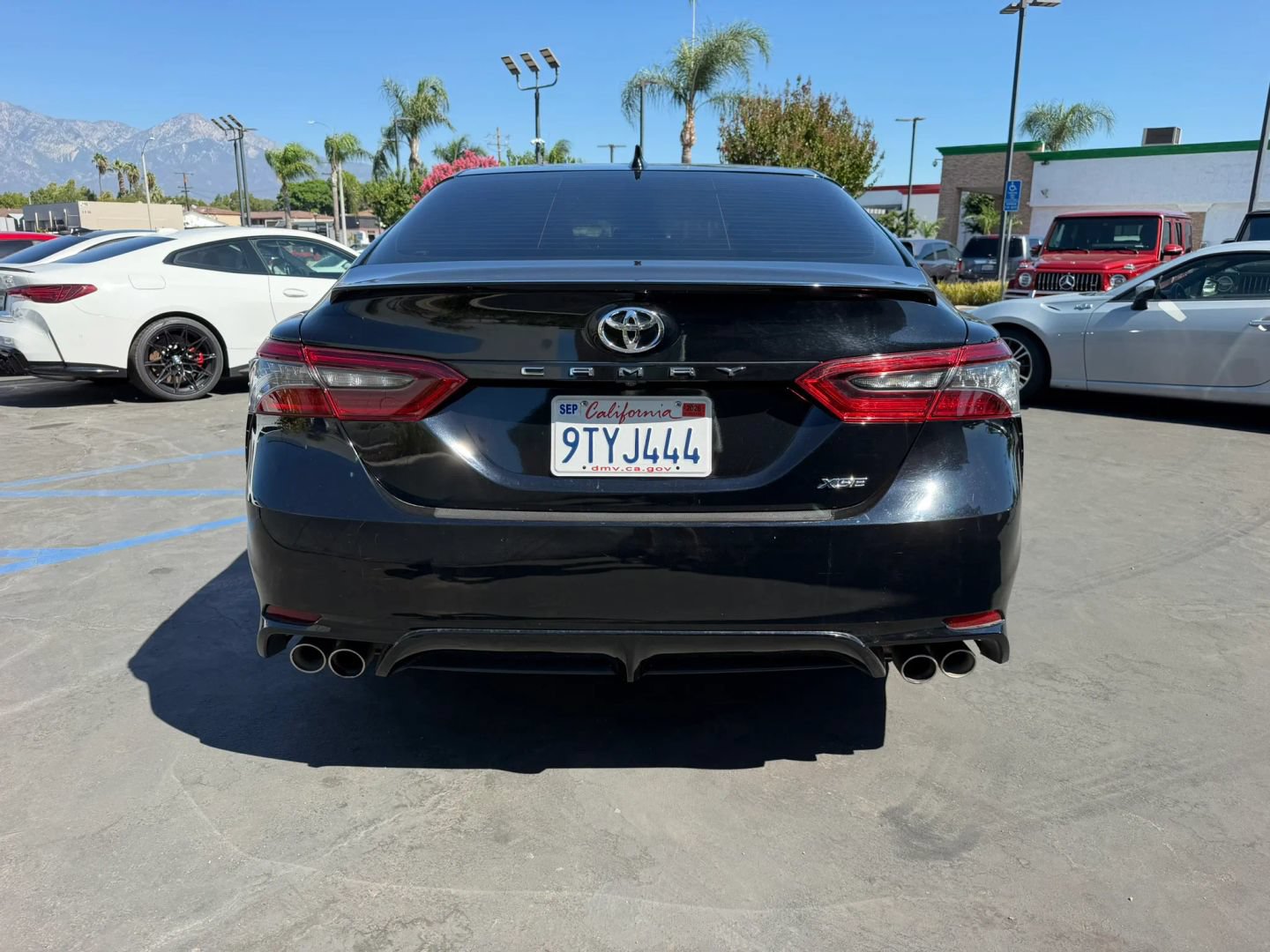 Used 2021 Toyota Camry XSE FWD image 7