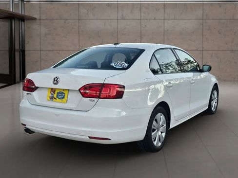 Used 2014 Volkswagen Jetta TDI Value Edition image 2